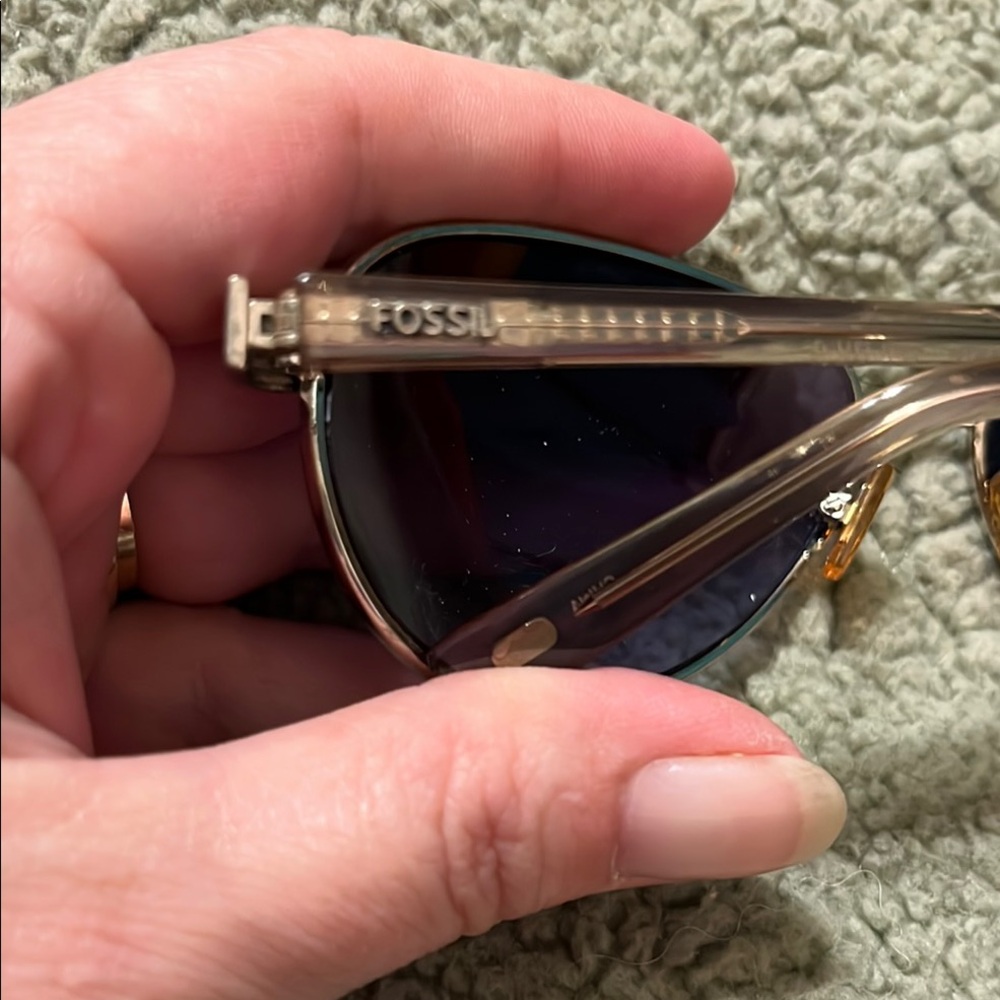 Fossil Metallic Frame Sunglasses - Picture 11 of 11